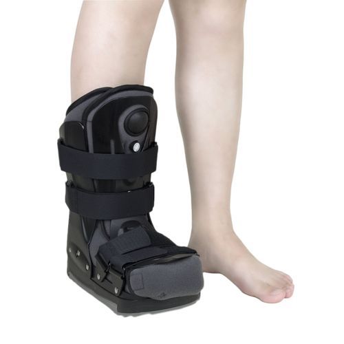 Bib Air Walker Boot Short