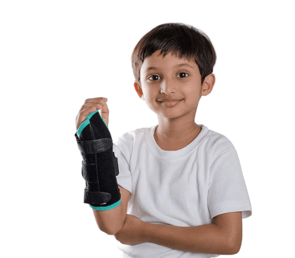 Tyn Wrist And Forearm Splint Left/Right E03 Child.